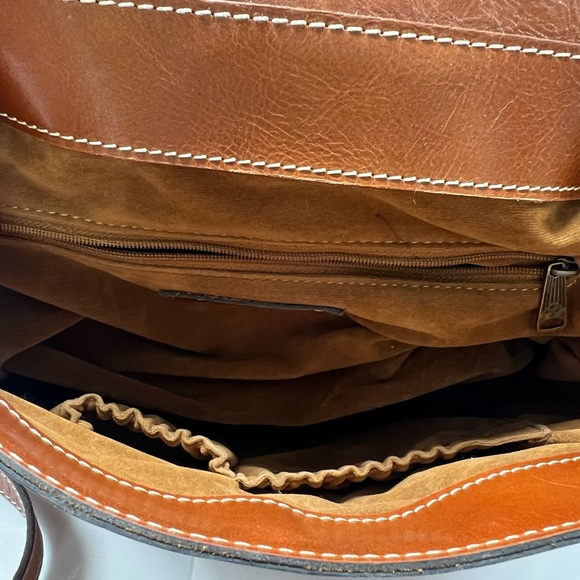 Patricia Nash Molina shoulder purse/backpack - Picture 9 of 10